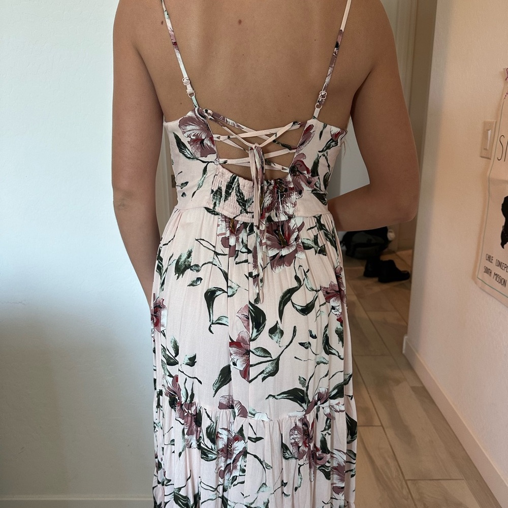 Xhilaration Backless Floral Dress in Cream and Pink